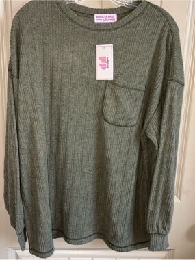 Discount Divas Olive Green Ribbed Pocket Tunic